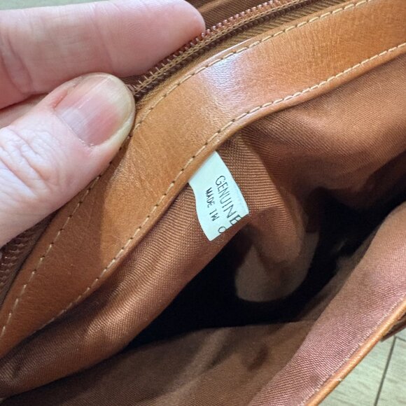 Piel Leather Large Handbag with Organizer Crossbody – Saddle Brown - Picture 11 of 15